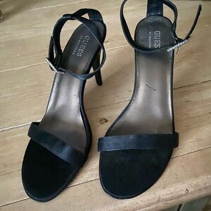 GUESS BLACK "Satin" ankle strap heels. 4"